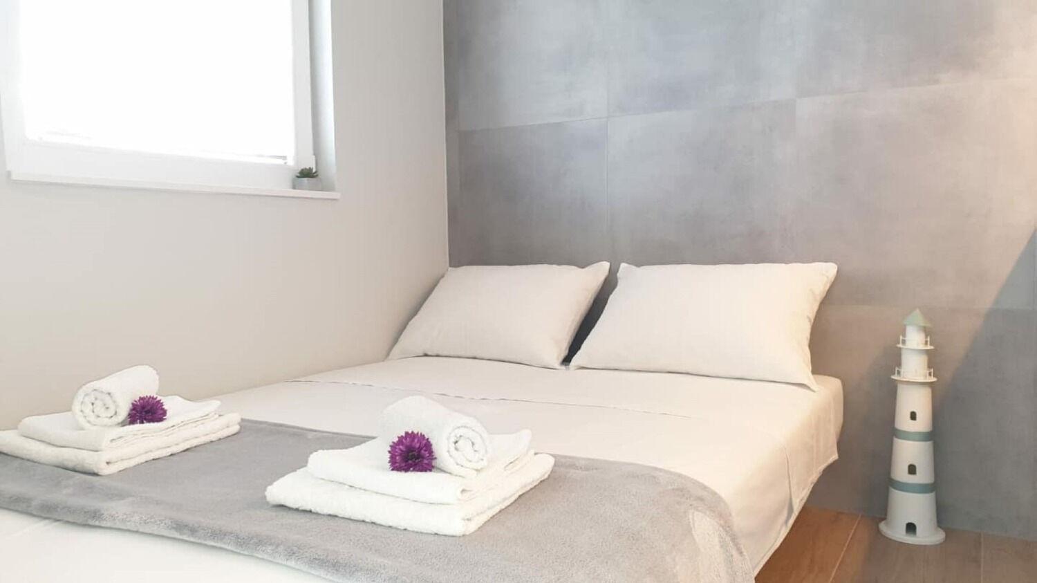 Apartments The View - Close To The Beach & Parking Trogir Exteriör bild